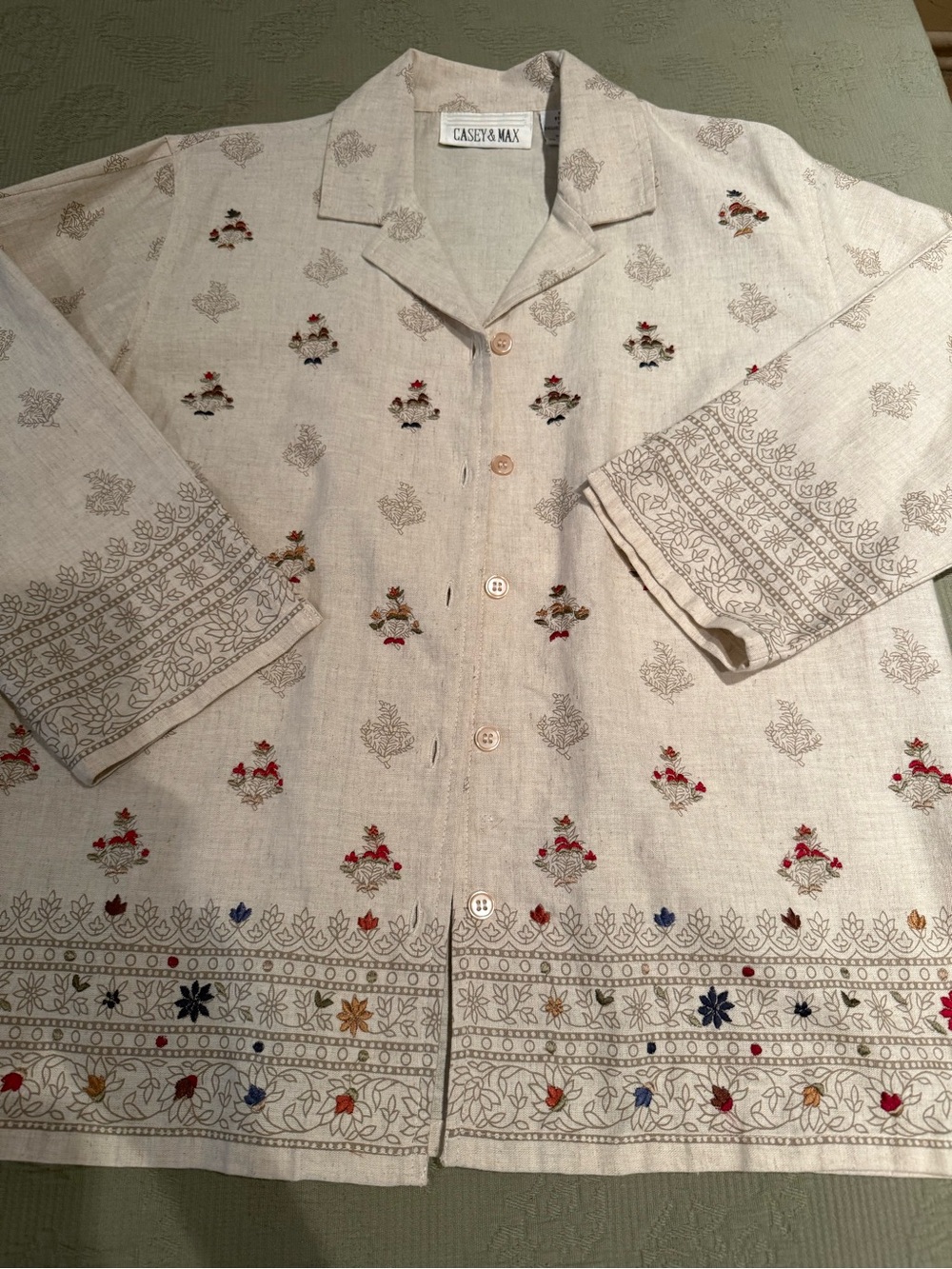 Casey & Max Cream Embroidered Button-Down Shirt